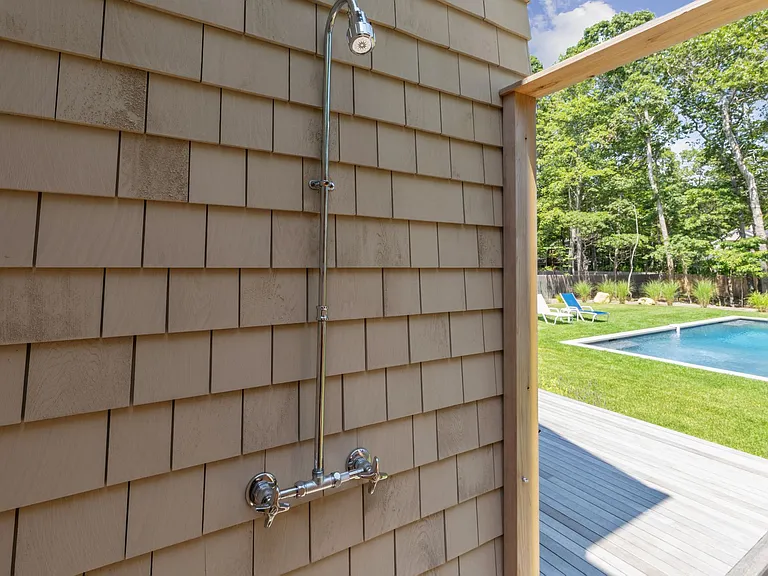 80 Sycamore Dr — Photo 26