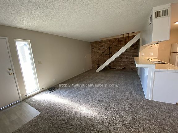 2nd image of 5503 Spinnaker Dr APT 3