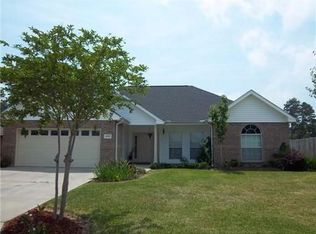 1215 Adam Ln, Sulphur, LA 70663
