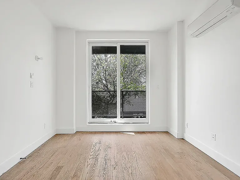 2909 Albemarle Rd #4U — Photo 2