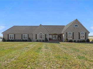 14971 Fairmount Rd, Basehor, KS 66007