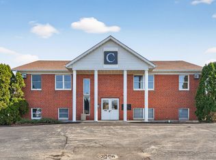 1430 Dekalb Ave #B, Sycamore, IL 60178