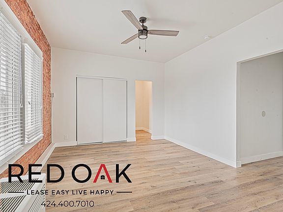 5th image of 516 1/3 N Harvard Blvd #303