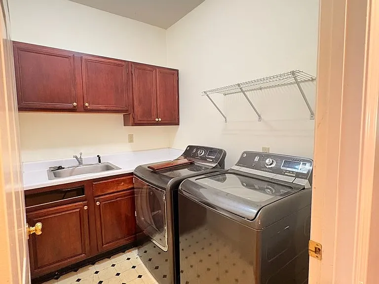 1850 Wood Oak Dr — Photo 16