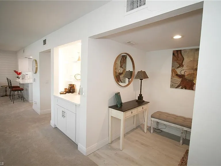 97 Georgetown Blvd #97 — Photo 6