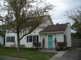 118 Charles St, Beaufort, NC 28516