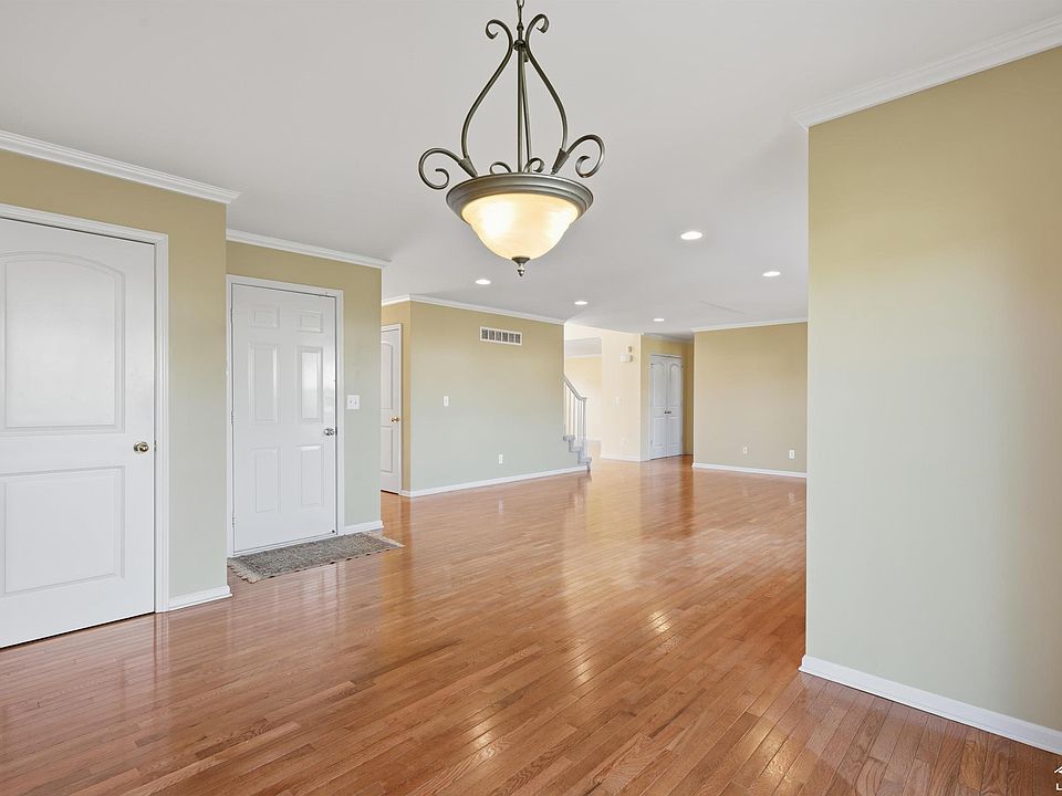41668 Steinbeck Gln, photo 9