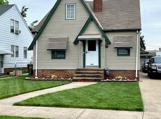 2818 Lincoln Ave, Parma, OH