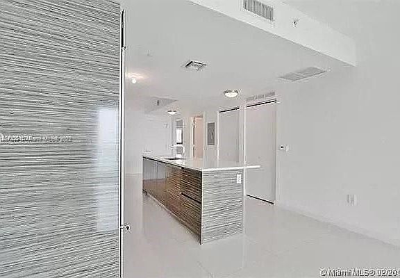 3rd image of 460 NE 28th St APT 1205
