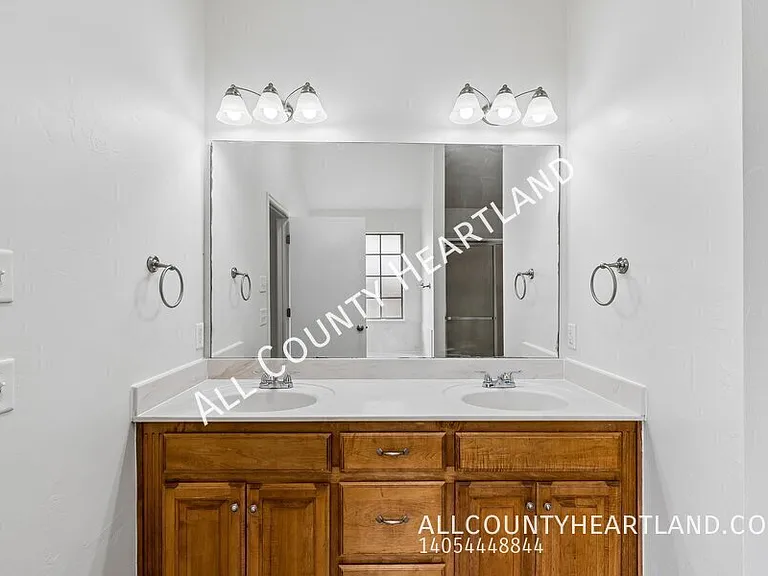 17025 Canyonwood Ln — Photo 8