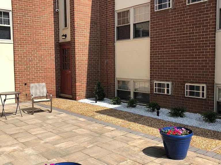 Trolley Square Apartments — Photo 6