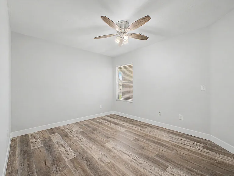 2423 E Winged Foot Dr — Photo 16
