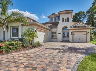2636 Grand Lakeside Dr, Palm Harbor, FL 34684