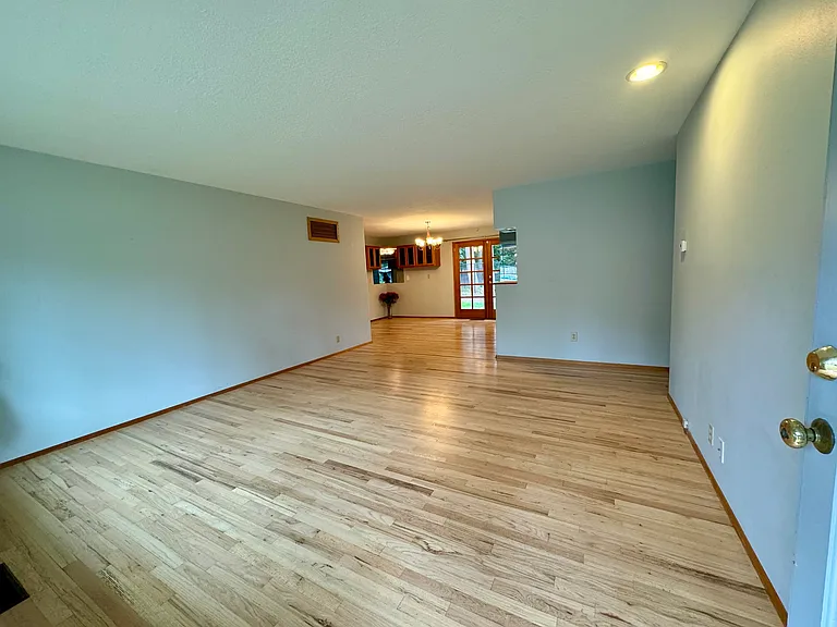 5626 SW Fernbrook Way — Photo 15