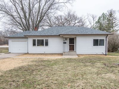 721 Main St E, Waterford, WI, 53185
