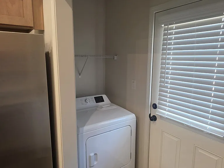 3815 School St #1 — Photo 5