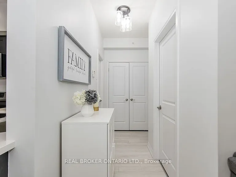 304 Essa Rd #609 — Photo 26