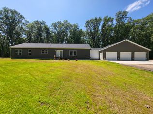 2420 S Mill Iron Rd, Muskegon, MI 49442