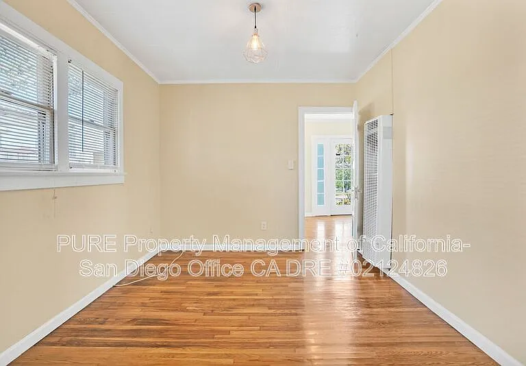 4630 Cherokee Ave — Photo 12