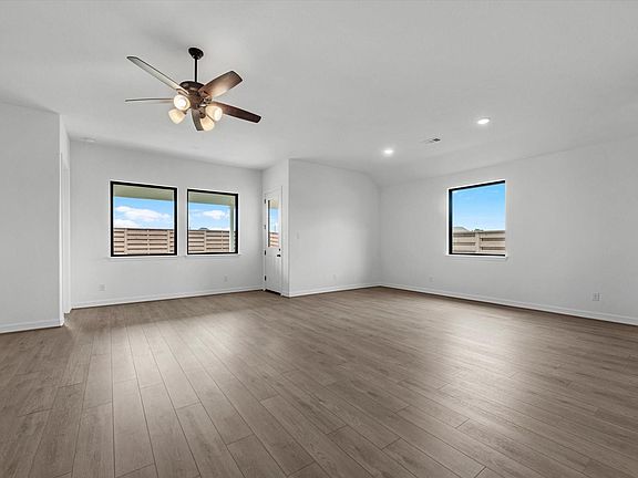 7th image of this home