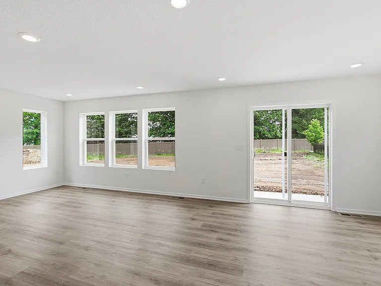 8724 SW Edgewater Dr — Photo 9