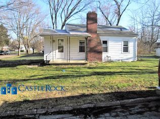 1203 N 8th St, Niles, MI 49120
