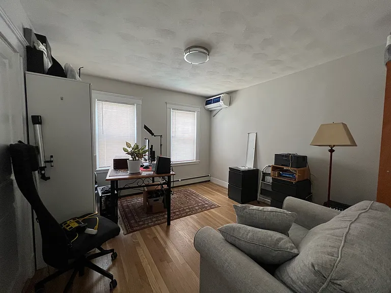 45 Governor Winthrop Rd — Photo 7