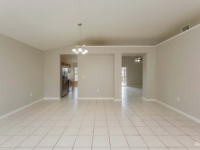 1723 Westerly Dr — Photo 8