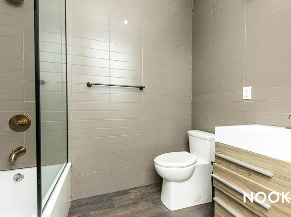 238 Pulaski Street image 4 of 15