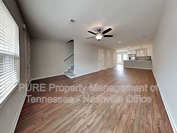 4th image of 629 Hadley Village Blvd