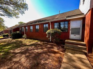 404 Berkshire Rd, Charlotte, NC 28209