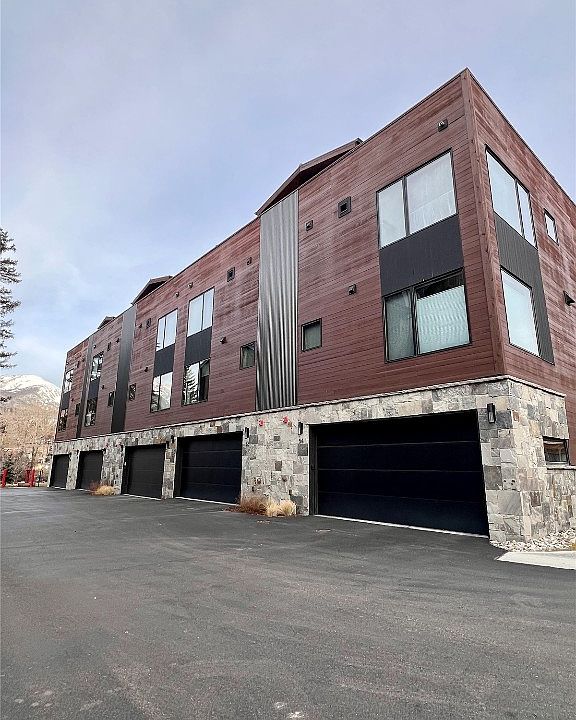 1st image of 52 6th Street UNIT A4
