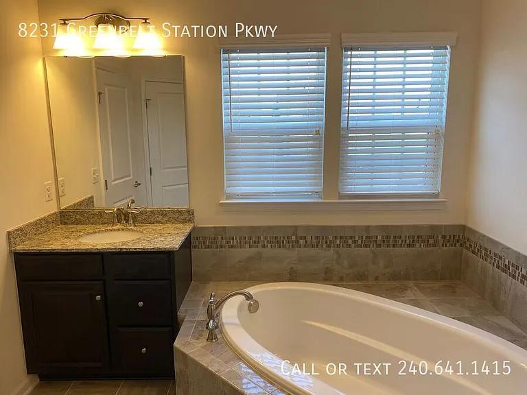 8231 Greenbelt Station Pkwy — Photo 13