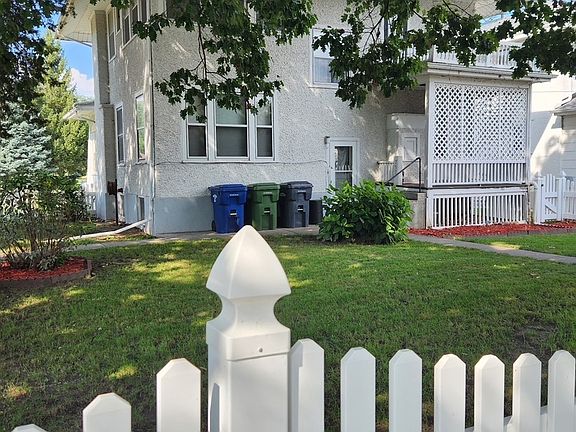 2nd image of 757 4th Ave S