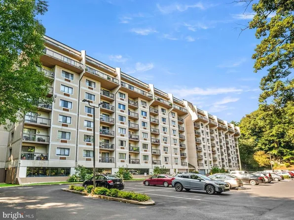 700 Avondale Rd #Penthouse 6, Wallingford, PA 19086