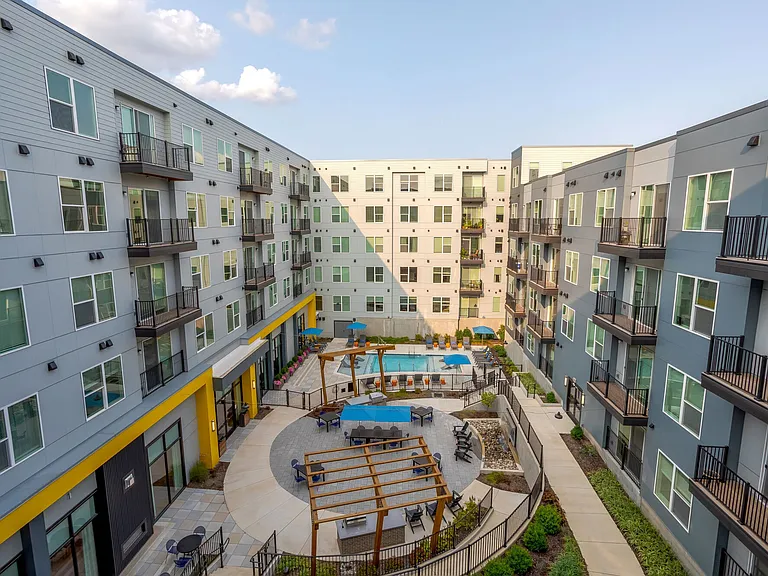 J Veridian Upper Dublin — Photo 10