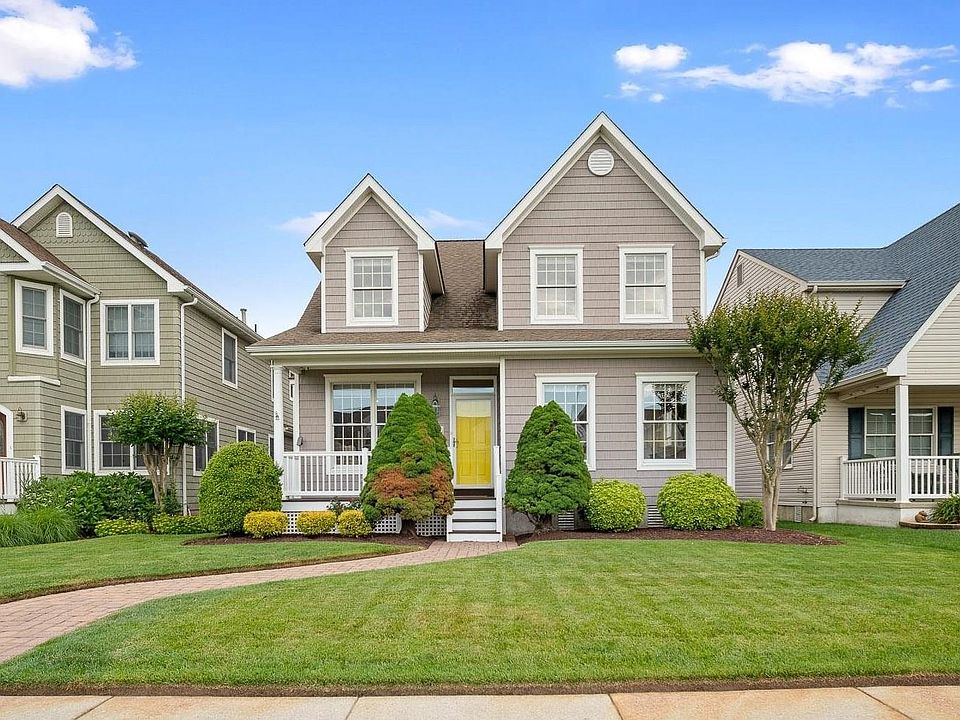 1st image of 2924 Simpson Ave