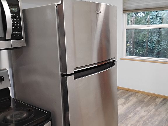 4th image of 4511 NE 40th Ave #B2
