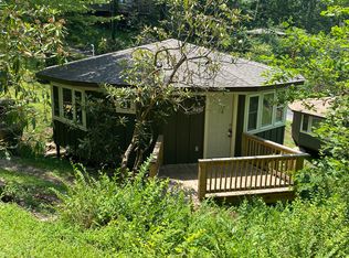 25 Howland Rd #R21-B, Asheville, NC 28804