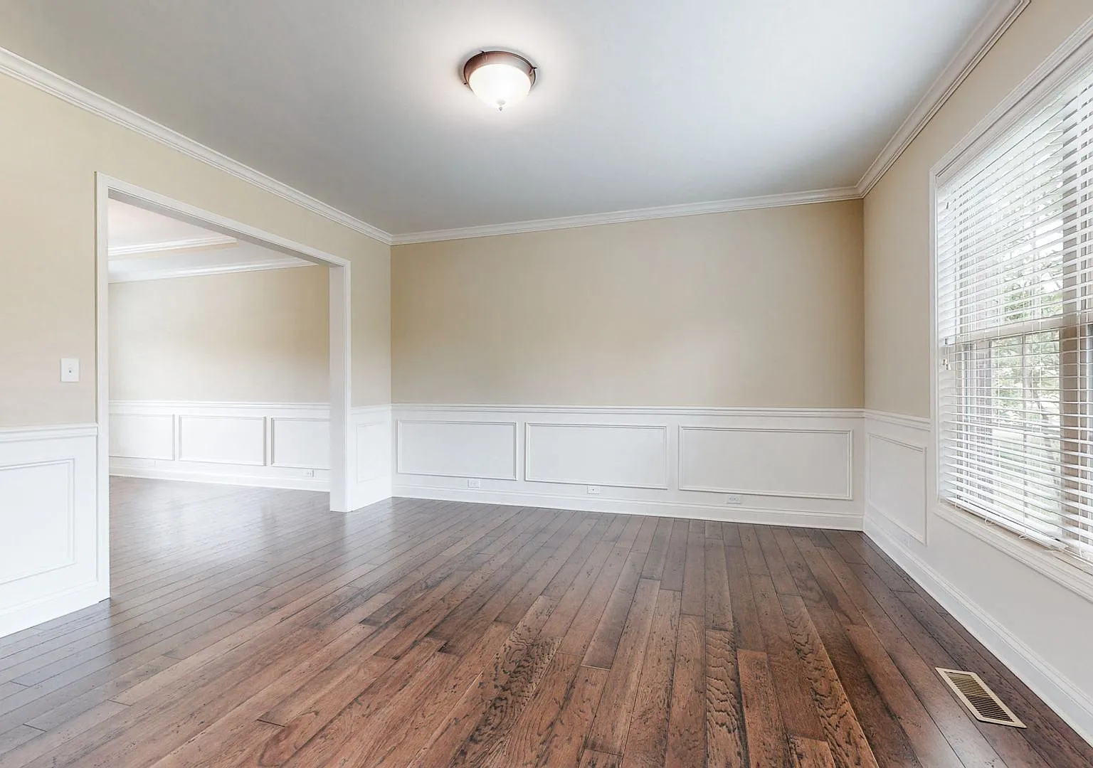 House For Rent — Photo 3