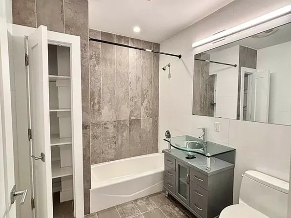 1930 Bedford Avenue image 10 of 11