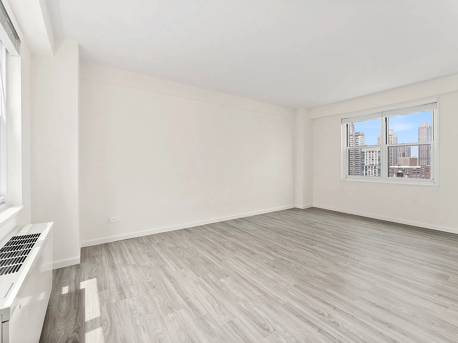 444 East 75th Street — Photo 4