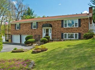 11 Crestwood Ln, Asheville City, NC 28715