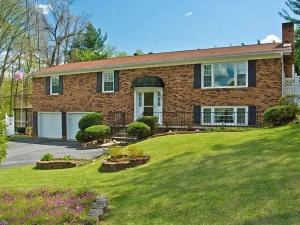 11 Crestwood Ln, Asheville City, NC 28715