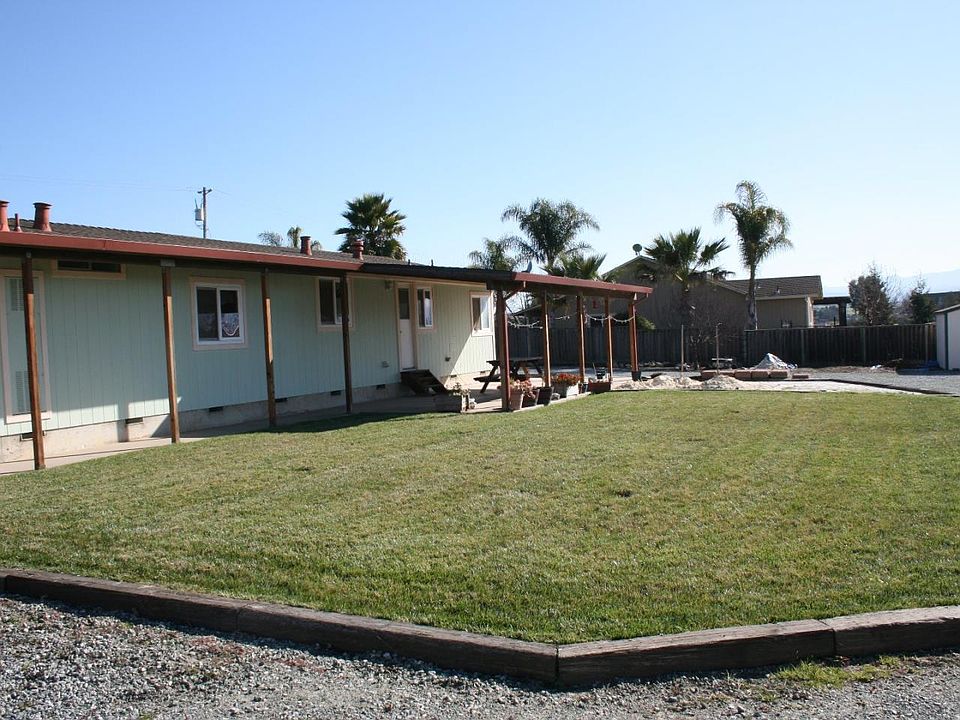 1st image of 62 Prater Way