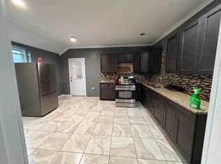 201 S 6th St, Coplay, PA 18037