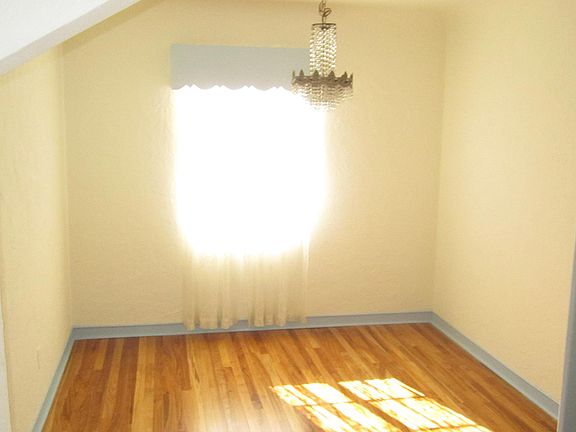 4th image of 3402 Lebanon Ave