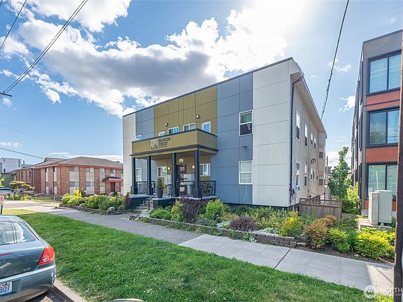 4th image of 1815 13th Avenue S