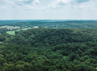 2 Cedar Dr, Steelville, MO 65565