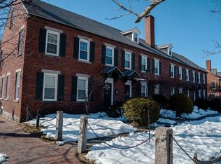 69 Middle St UNIT R3, Manchester, NH 03101
